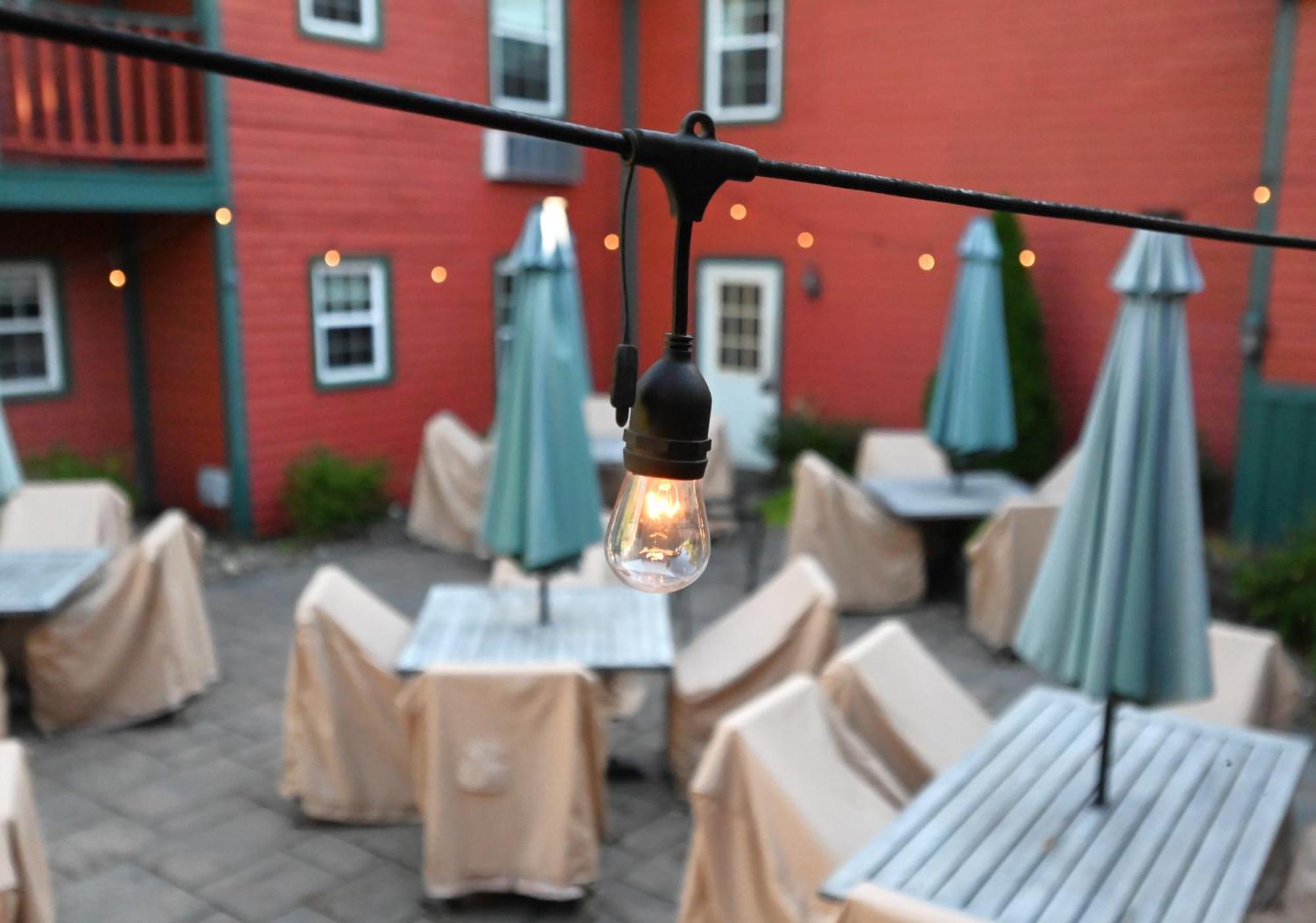 La Perla Restaurant & Country Inn Averill Park Εξωτερικό φωτογραφία